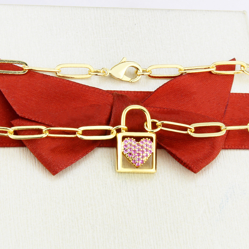 red zirconium heart-shaped lock necklace