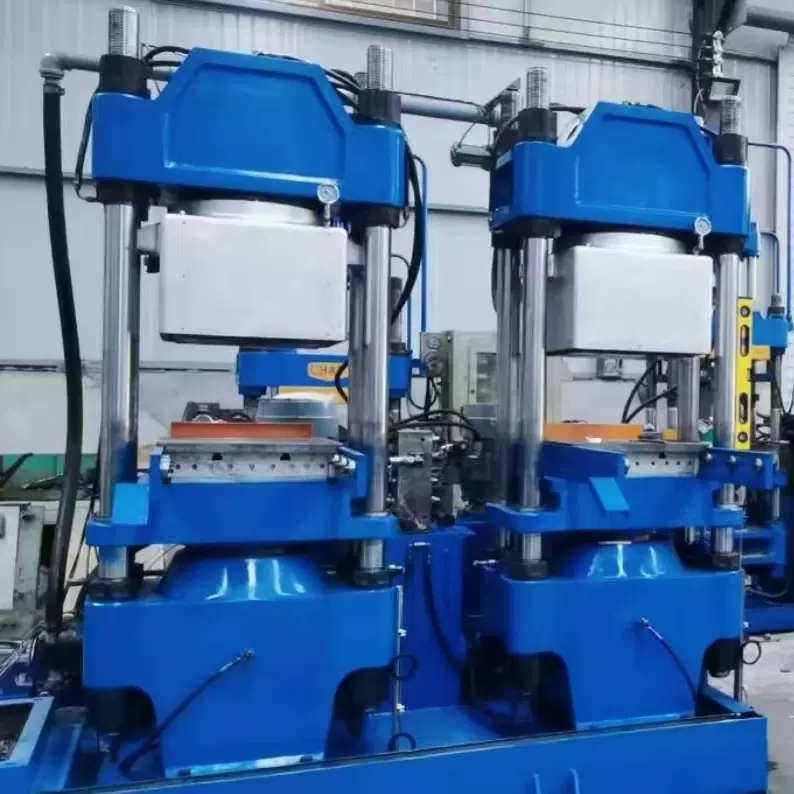 硫化橡胶，硅胶成型产品汽车摩托，O型圈，油封等一系列橡胶产品