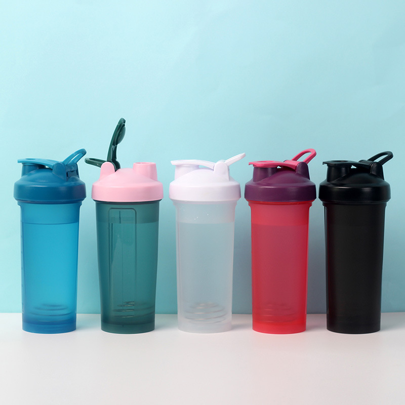 Suministro directo de fábrica 600ml deportes batido taza portátil de fitness taza de batido de proteína en polvo taza de mezcla Logotipo de impresión