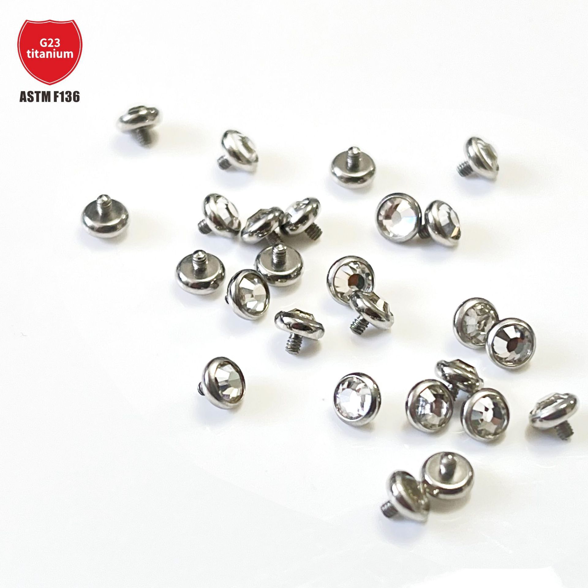 G23チタン埋釘盤リップルドリルカップはチェコドリルのピアスの外歯f136チタン合金の人体穿刺アクセサリーをはめ込んでいます。