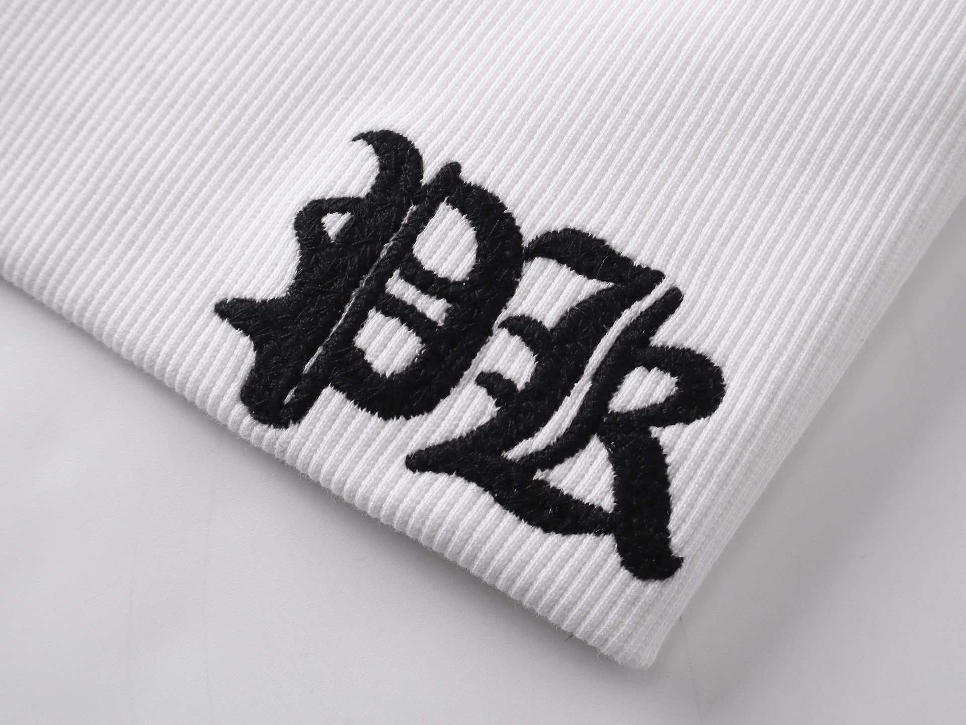 Felpa cardigan con stampa a croce in stile americano per donna 2025, nuova, versatile, corta, calda, per l'inizio dell'autunno_voghion.com