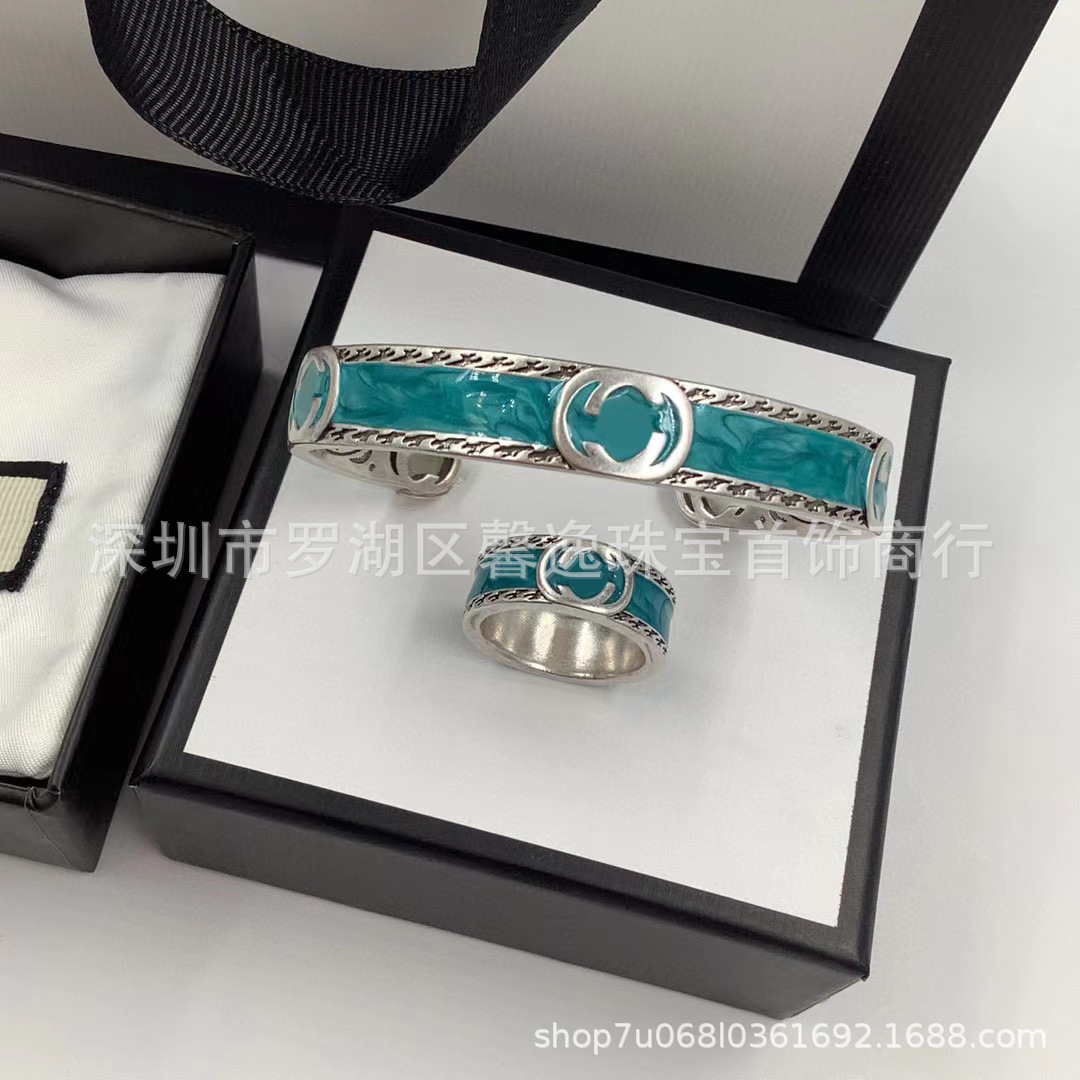 retro classic bracelet for men and women