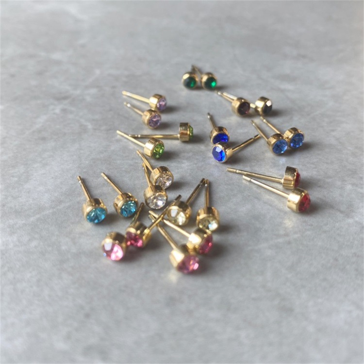 Daily Occasion Stainless Steel Material Simple Style Round Inlay Stainless Steel Rhinestones 14K Gold Plated Ear Studs