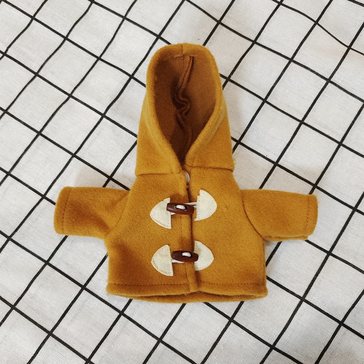 Large brown woolen single piece