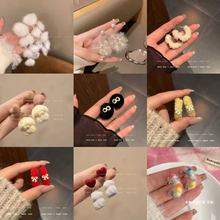 �ﶬë�޺��������С����Ƹ����ʸ��Է�Բ������Сʱ�аٴ����