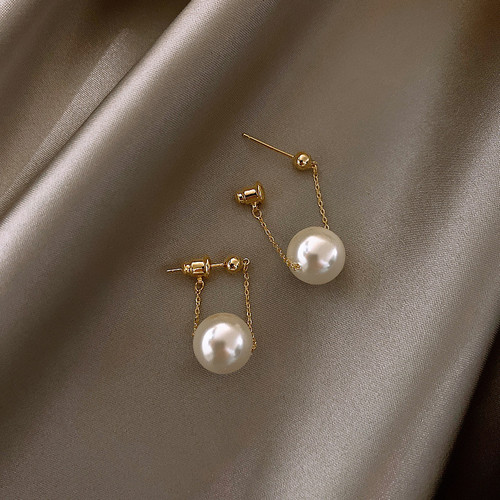 Simple, fashionable and versatile earrings, small pearl earrings, high-end earrings,  new fashionable Korean earrings for women