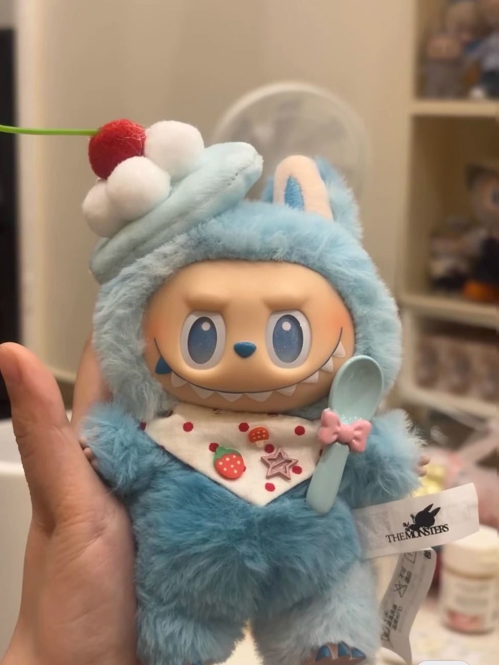 ラブブ labubu ビニール コカ・コーラ ベビー服 第一世代、第二世代、第三世代 17cm 夏用 座り立ちオーバーオールスーツ