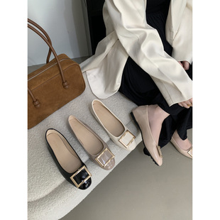 ����С�A�^�ٴ�����߶����׷���ŮЬ���|ͨ�ڜ\�������Lһ�_��Ь