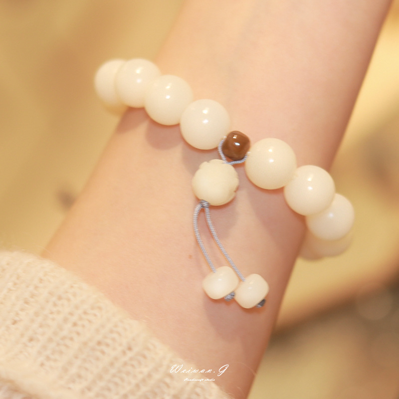 저녁 트리-보리수 천연 보리수 화이트 로터스 팔찌 중국 의류 액세서리 남성과 여성을위한 싱글 서클 팔찌 커플 비즈