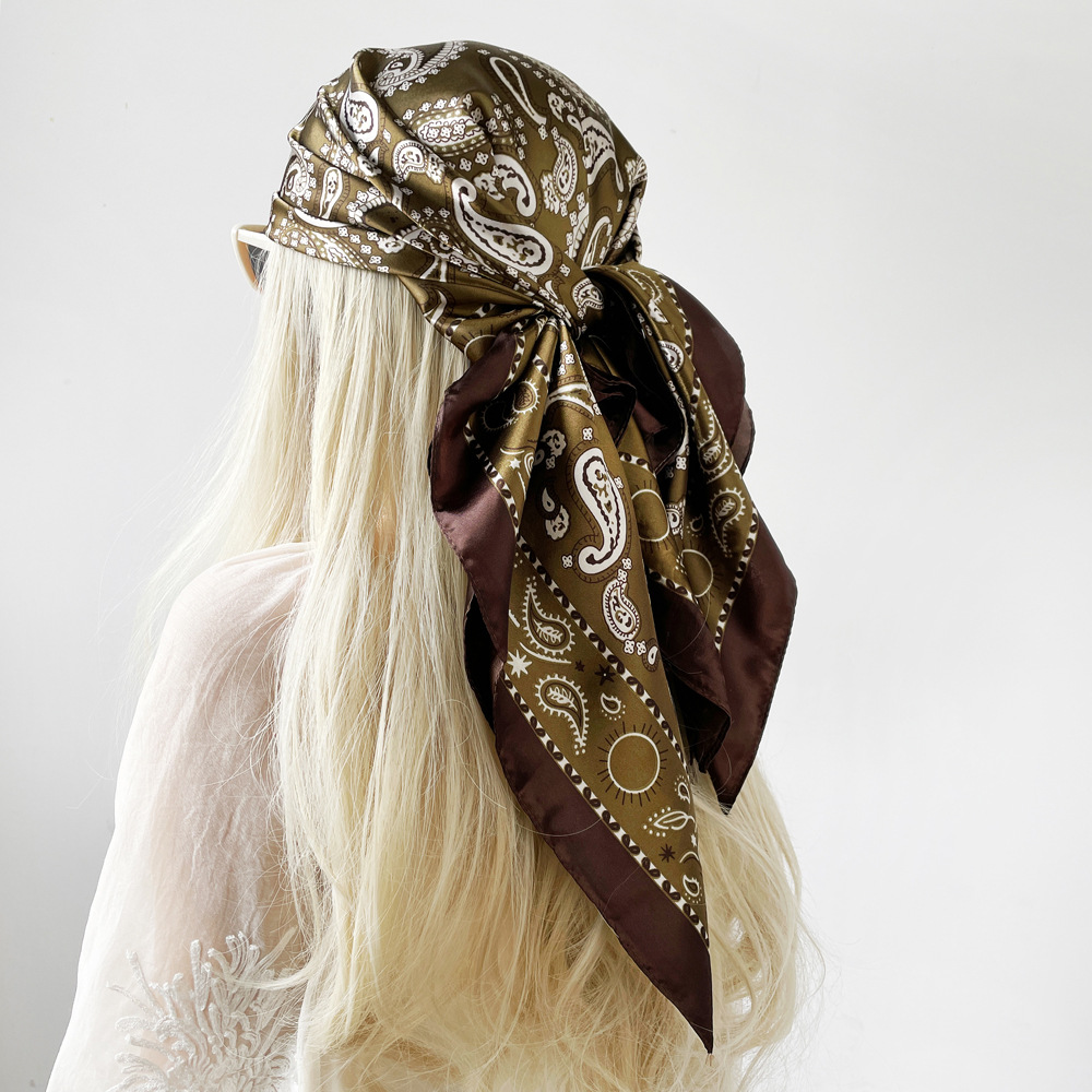 Women's Elegant Simple Style Geometric Solid Color Polyester Silk Scarf display picture 3