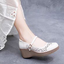 �ļ��¸�����ЬŮ��Ь�r���赸һ�ֿ����mܛ����Ʒ��ĥ��a��ƷЬ