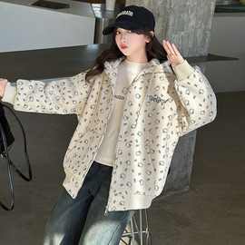 女童韩版加绒加厚休闲开衫上衣中大童秋冬新款洋气卡通连帽外套潮