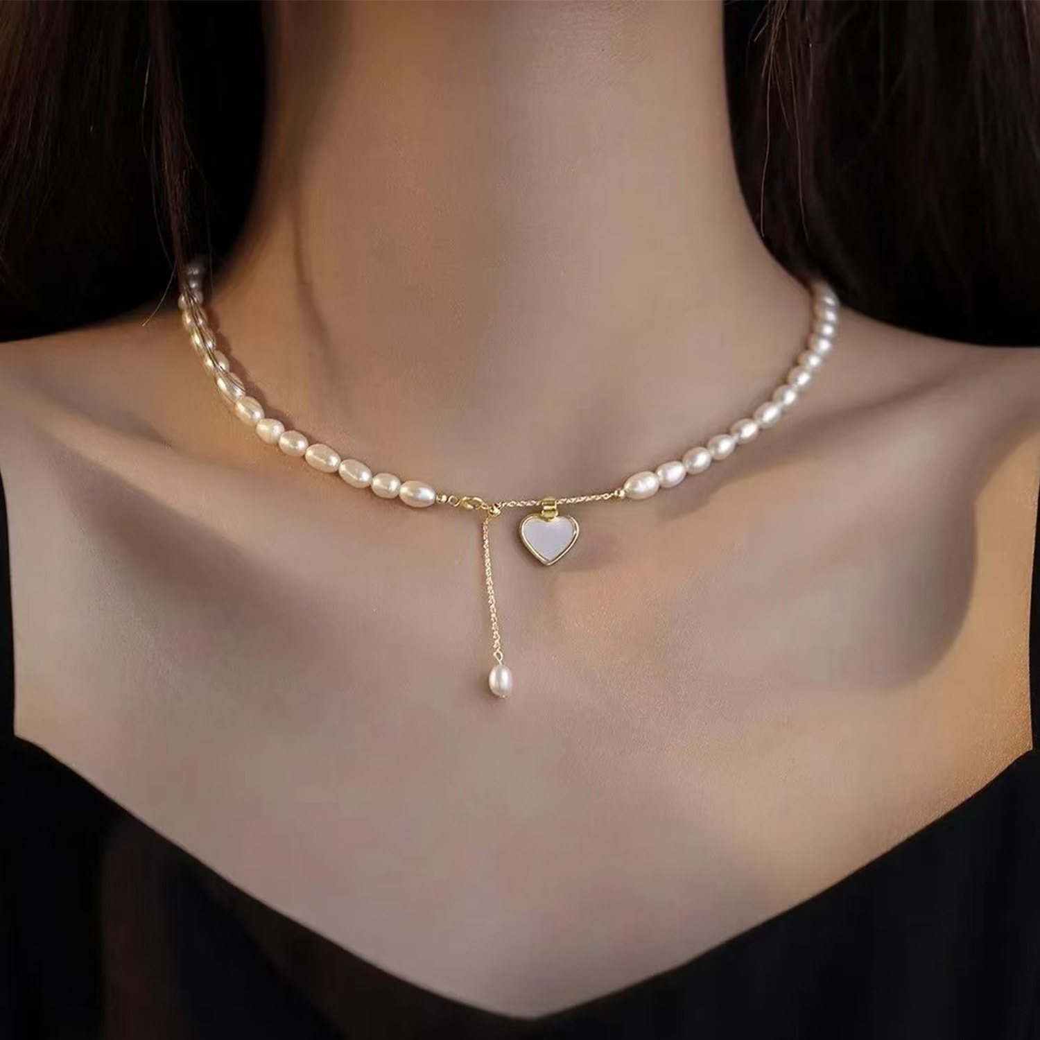 Luxury Pearl Necklace With Magnetic Clasp For Women Choker_voghion.com