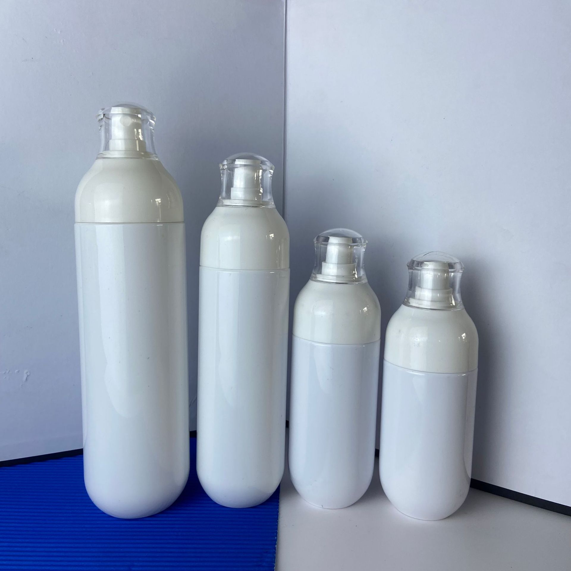 30ml50ml100ml120ml150ml200ml300ml喷雾瓶乳液瓶因芙纱同款瓶子