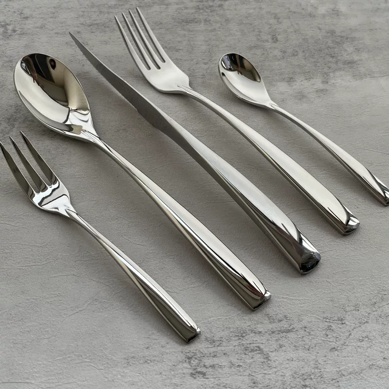 Cosmopolitan Western cutlery steak knife, fork and spoon export thickened stainless steel cutlery knife, fork and spoon steak fork