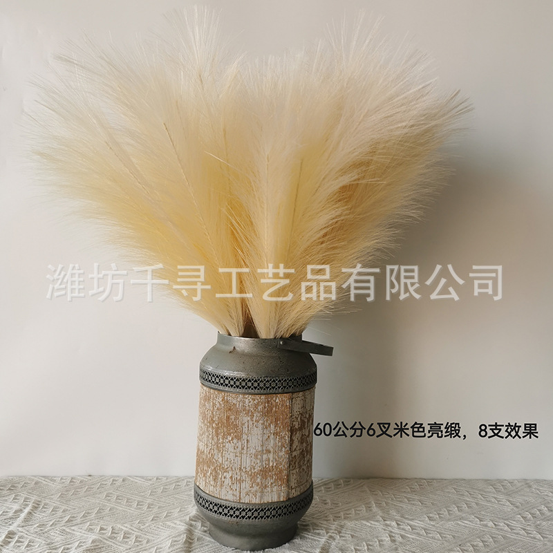 Amazon Venta caliente artificial Reed decoración del hogar artificial pampas hierba fábrica en stock pequeña caña al por mayor