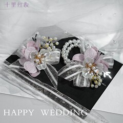 手首の花の花嫁のお土産の結婚式の美しい親友の手の輪の活動のピンクの紫色の高級な花嫁の姉妹団の手の花
