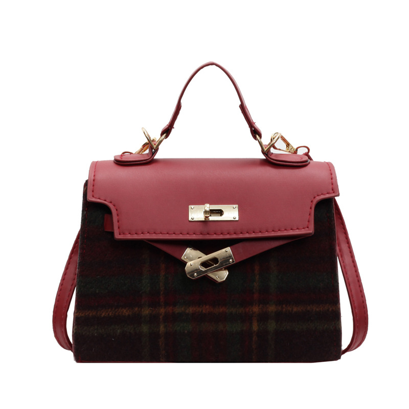 Bolsos de nicho francés para mujer 2024 nuevo bolso de hombro de mano de lana de todo fósforo de moda de moda casual mensajero Kelly bag