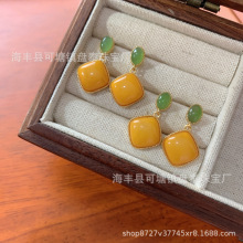 厂家批发 天然蜜蜡方形方糖耳钉 S925银镶嵌