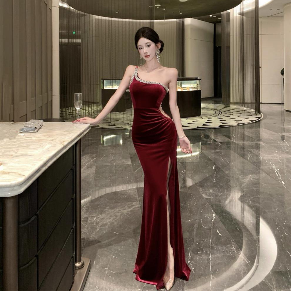 7414 Southeast Asia Cross-Border Export Women's Clothing Wholesale One-Shoulder Tube Top Velvet Evening Dress Suspender Slim Dress for Women