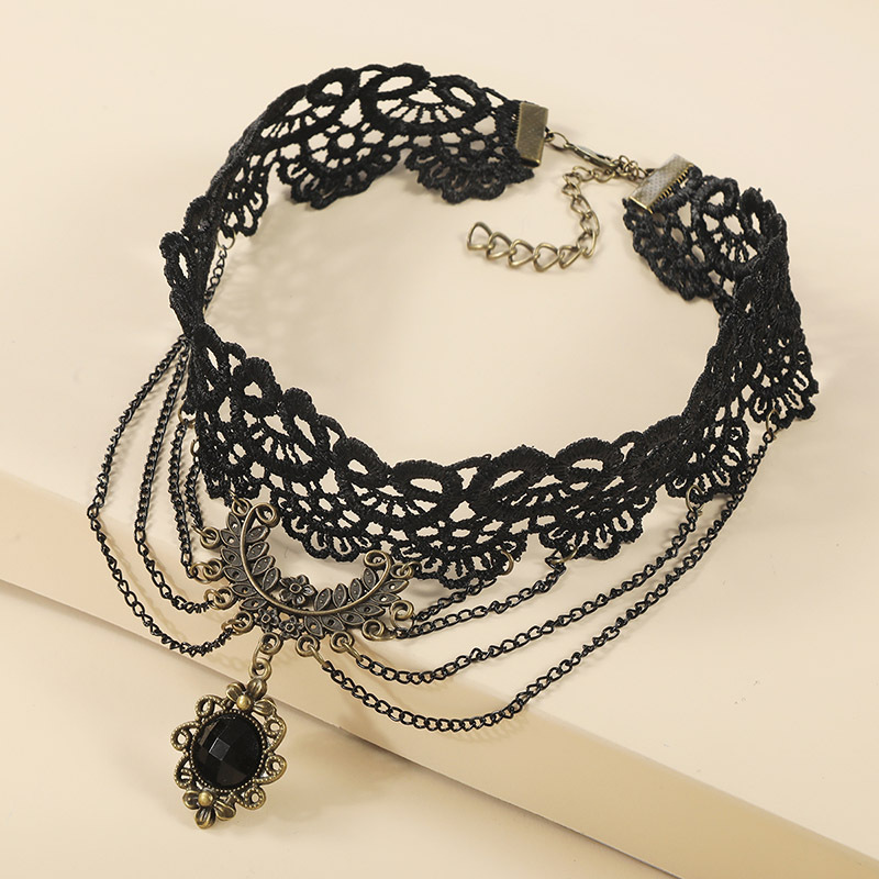 Gothic Style Simple Hollow-out Chain Multi-layer Lace Necklac display picture 5