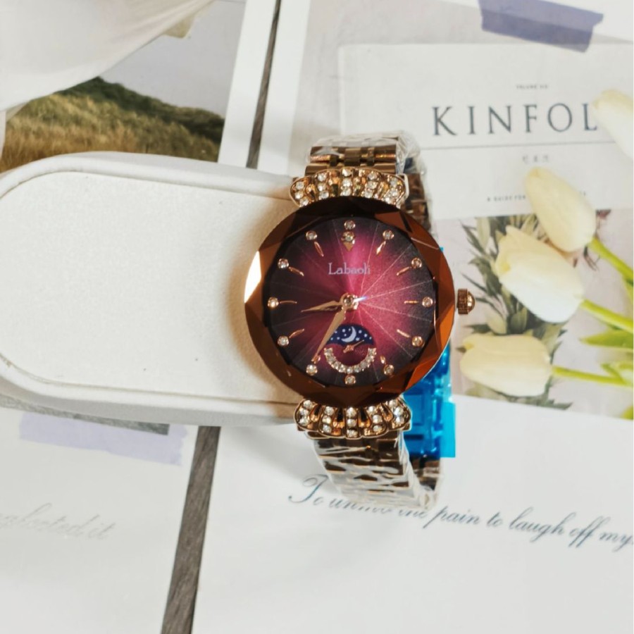 Laboli reloj de mujer en vivo popular Reloj de segunda placa pequeña para mujer con diamantes incrustados Reloj de cuarzo impermeable de moda de nicho de lujo ligero