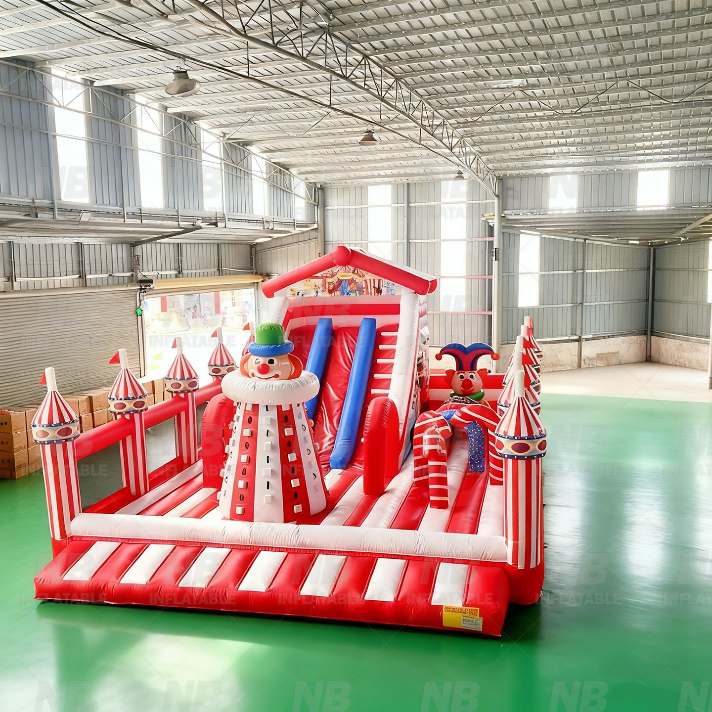 Gran castillo inflable al aire libre deslizante centro comercial atrio jumping cama establecimiento barraca traviesos castillo parque de atracciones infantil al aire libre