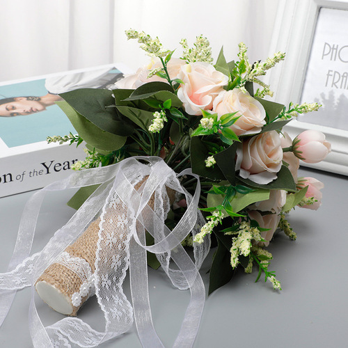 New Western-style simulated flower bouquet wedding bride holding bouquet photo studio photography props forest manufacturer wholesale