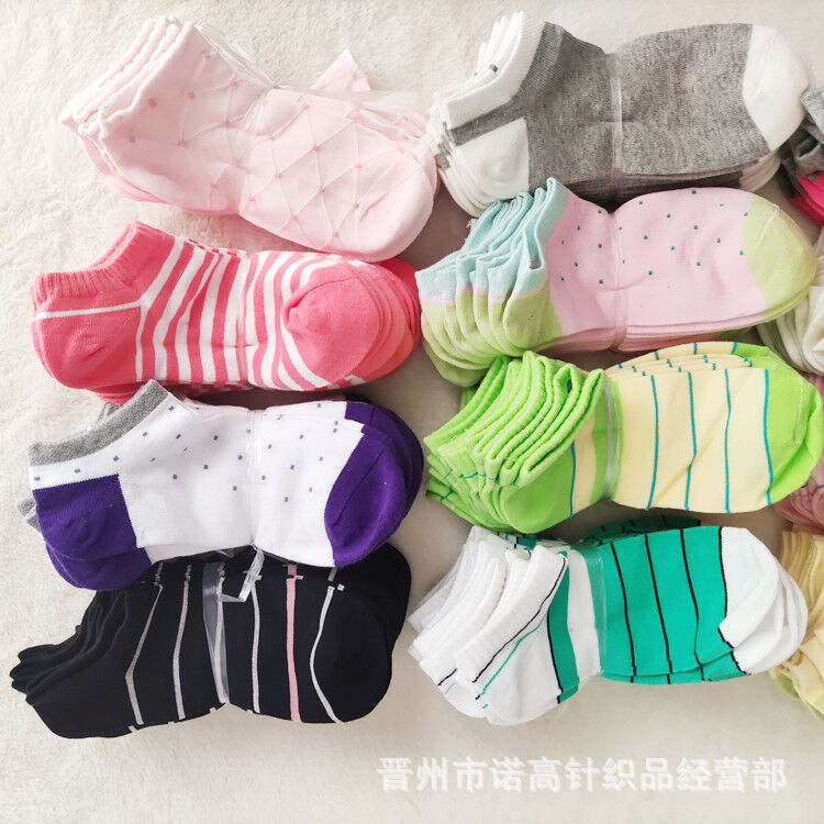 Calcetines al por mayor de la fábrica auto-venta de los hombres de las mujeres y del barco mezclado del color de los niños