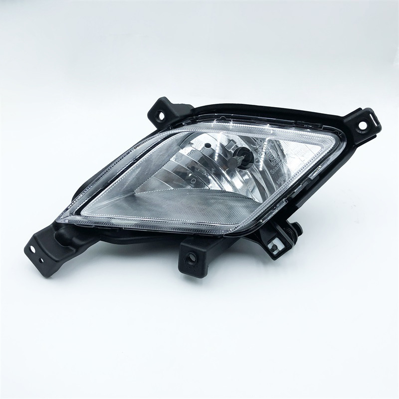 Front fog lamp 8320134001 for car Corando front bumper bracket fog lamp wholesale front bumper lamp