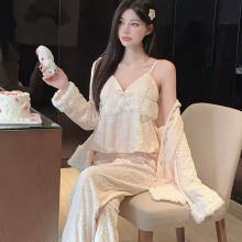 ���u�q˯��Ů�ﶬ���L��Ӻ�ů���b�W�tֱ����߼����p�ݼҾӷ�