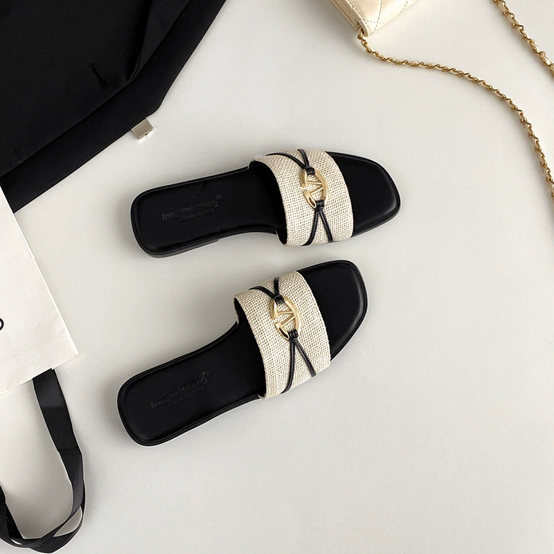 Slippers, fashionable universal beach footwear, french style