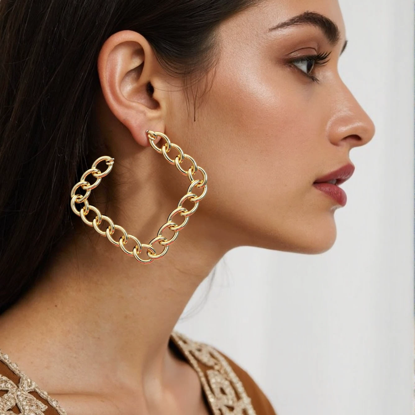 Retro earrings, metal square fashionable chain, European style