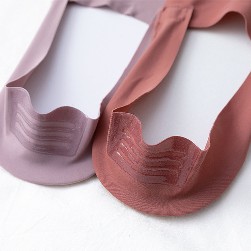 Ice silk invisible socks women's boat socks summer thin solid color silicone non-slip non-falling low-cut shallow mouth high-heeled shoes socks
