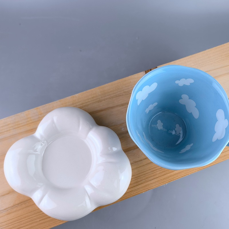 Taza de nube de cerámica Taza de cerámica de alto valor Taza de cerámica irregular pellizcada a mano Taza de café de tulipán Taza de agua