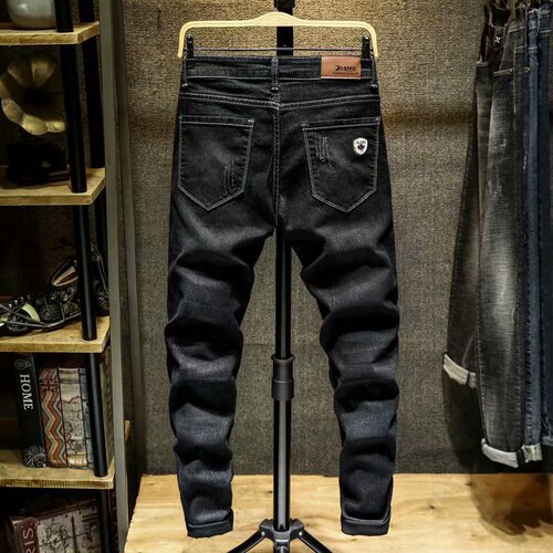 Black denim pants for men, summer slim-fit, spring and autumn skinny pants—men's thin, casual, stretchy, Korean-style trendy trousers.