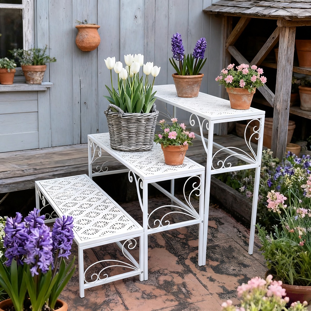 花棚棚棚棚シンプルなベランダの多層階段の植木鉢棚は古い鉄芸の花棚を作ります。