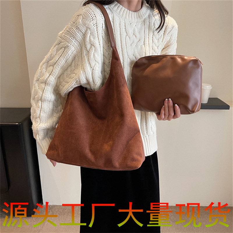 Cross-Border Retro Frosted Pure Color Large-Capacity Tote Bag 2025 Autumn and Winter Ins Fashion Mother-In-Law Bag Single Shoulder Armpit Bag