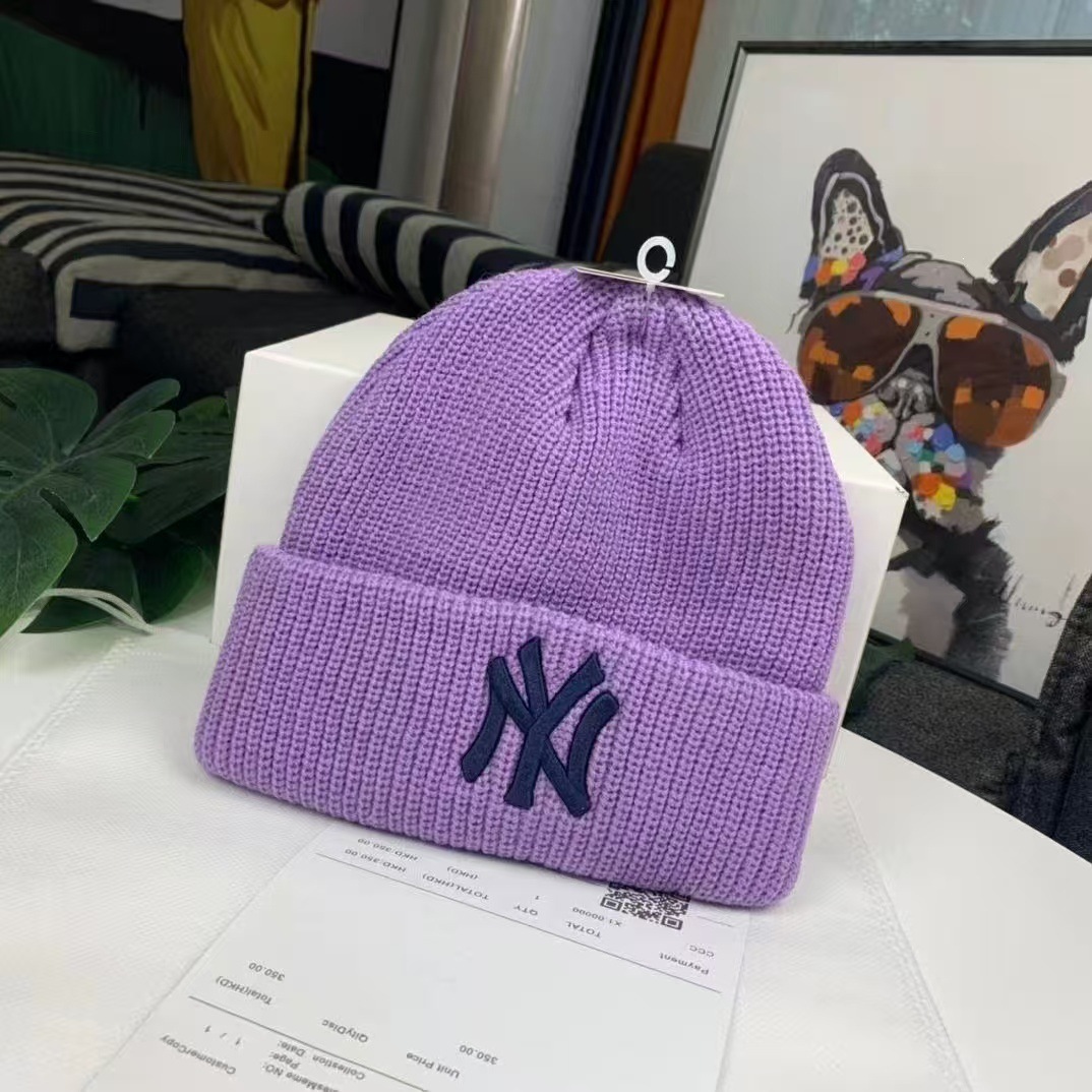 New York Yankees NY Beanie Purple