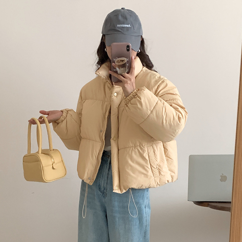 2025 ropa de algodón femenina ultra corta otoño invierno nuevo pequeño engrosado estilo coreano suelto ropa de pan de algodón chaqueta de algodón