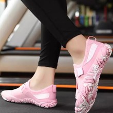 室内运动鞋女款静音健身鞋跑步机瑜伽跳绳跳操鞋居家无声