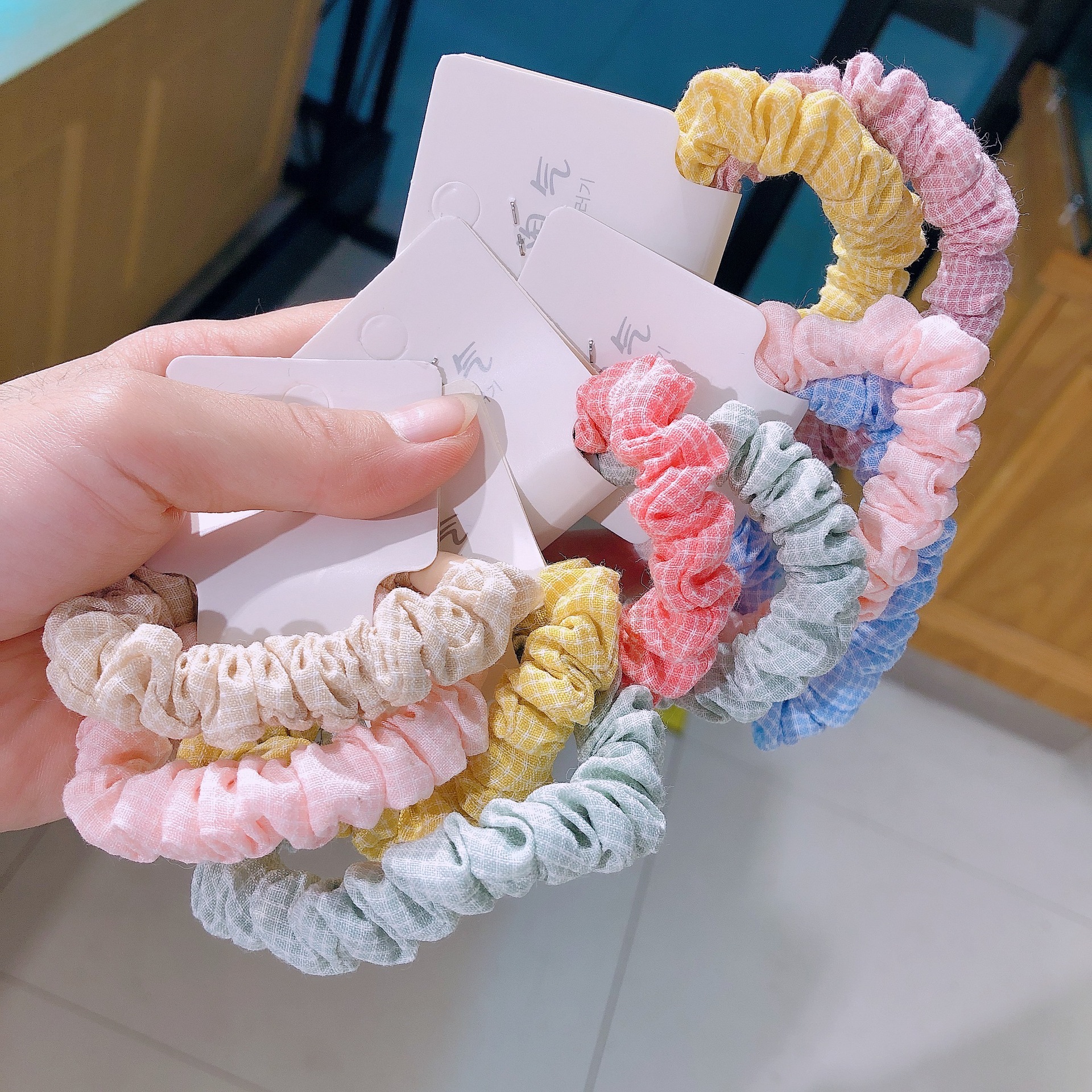 Corea del Sur temperamento simple anillo de intestino delgado cabeza de niña cuerda dulce tocado floral accesorios para el cabello corbata para el cabello de mujer