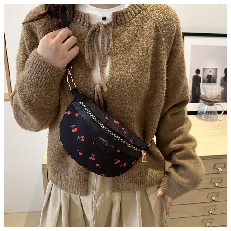 97g Weight Polyester Lining Material Zipper Closure Type Single Shoulder Strap Strap Type Fanny Pack Bags Type Holiday, Daily Occasion PU Material Cherry Pattern All Seasons Season Women's Gender Cute, Streetwear Style Dumpling Shape Shape Women's Cute Streetwear Cherry PU Waist Bags 12