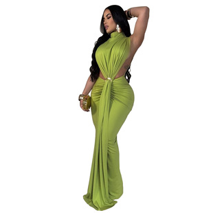 ���R�d�羳Ů�b�W���B��ȹ��ɫ�ԸЂ��_��o��r�жY��ȹ��