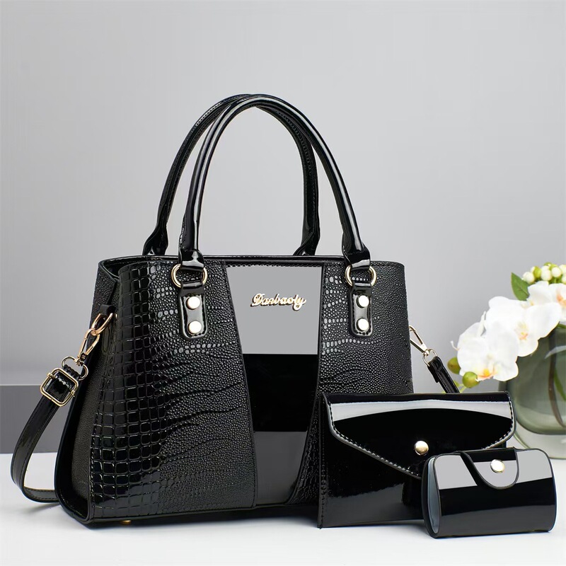 A generation of 2025 new letters Korean fashion handbags foreign trade large capacity simple temperament shoulder bag