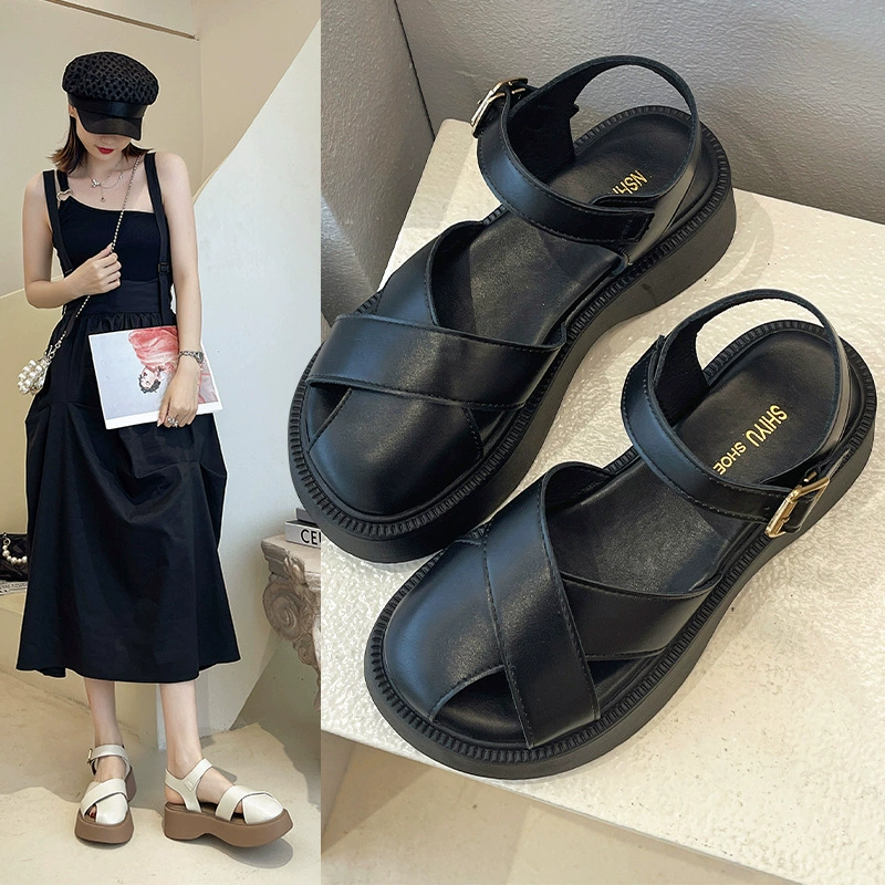 Баотоу сандалии женские летние оптовые новые толстые пляжные римские туфли феи с юбкой свиная клетка обувь плоская обувь