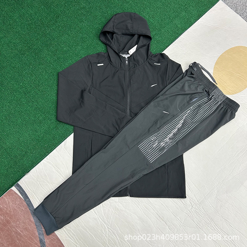 2025 nuevo conjunto de otoño y invierno pantalones de seda de secado rápido chaqueta deportiva con cremallera con capuchón protector solar para hombres y mujeres