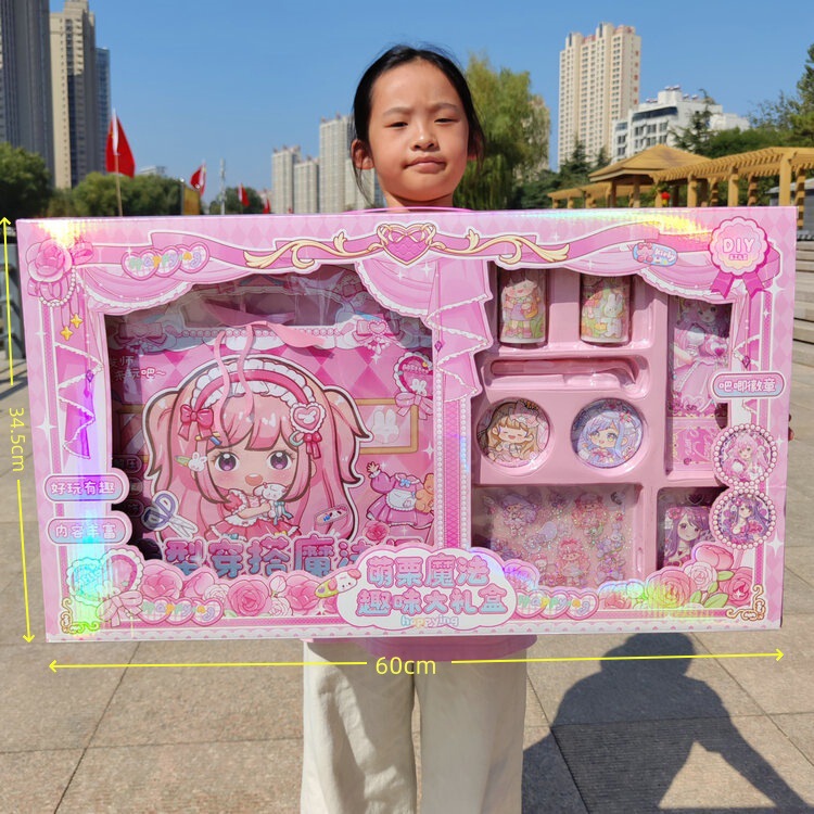 Magnetic Quiet Book Handmade suit DIY Three-dimensional Quiet Book Girl Gift Play Home Children's Educational Toys Magnetic Quiet Book Handmade suit DIY Three-dimensional Quiet Book Girl Gift Play Home Children's Educational Toys