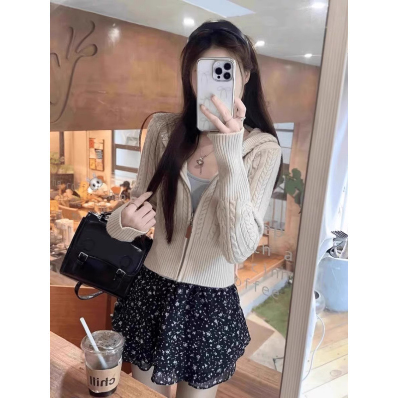 温柔气质拉链麻花毛衣外套女秋冬小个子显瘦短款打底内搭针织开衫|undefined