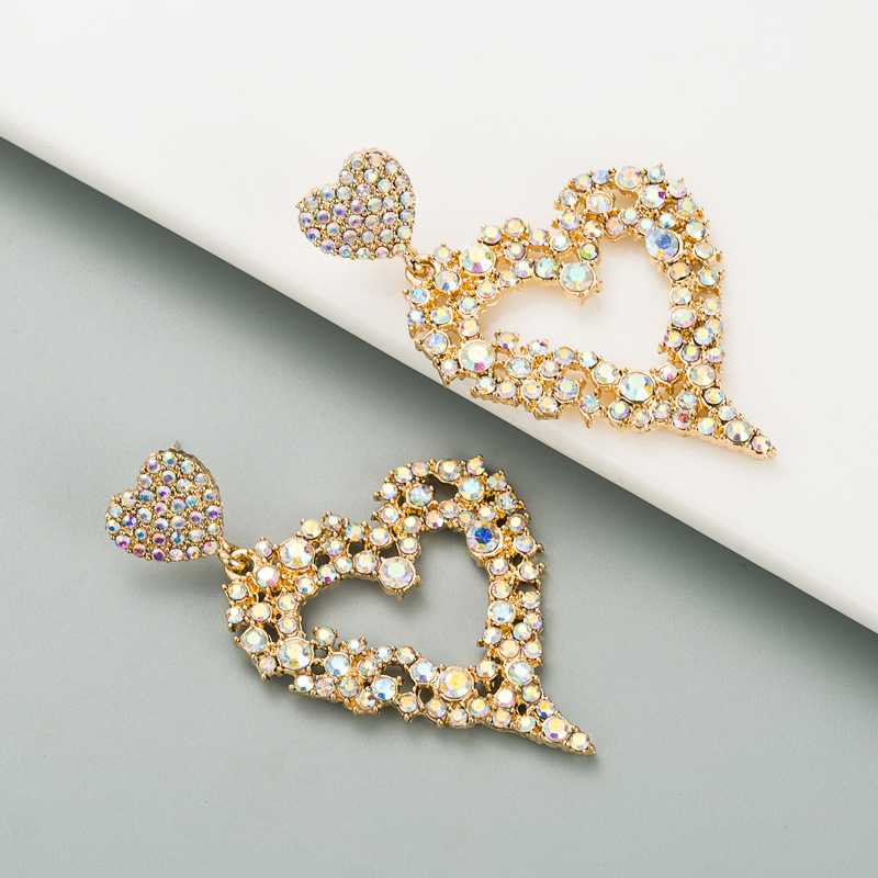 Fashion Geometric Heart Shape Alloy Rhinestone Earrings display picture 4